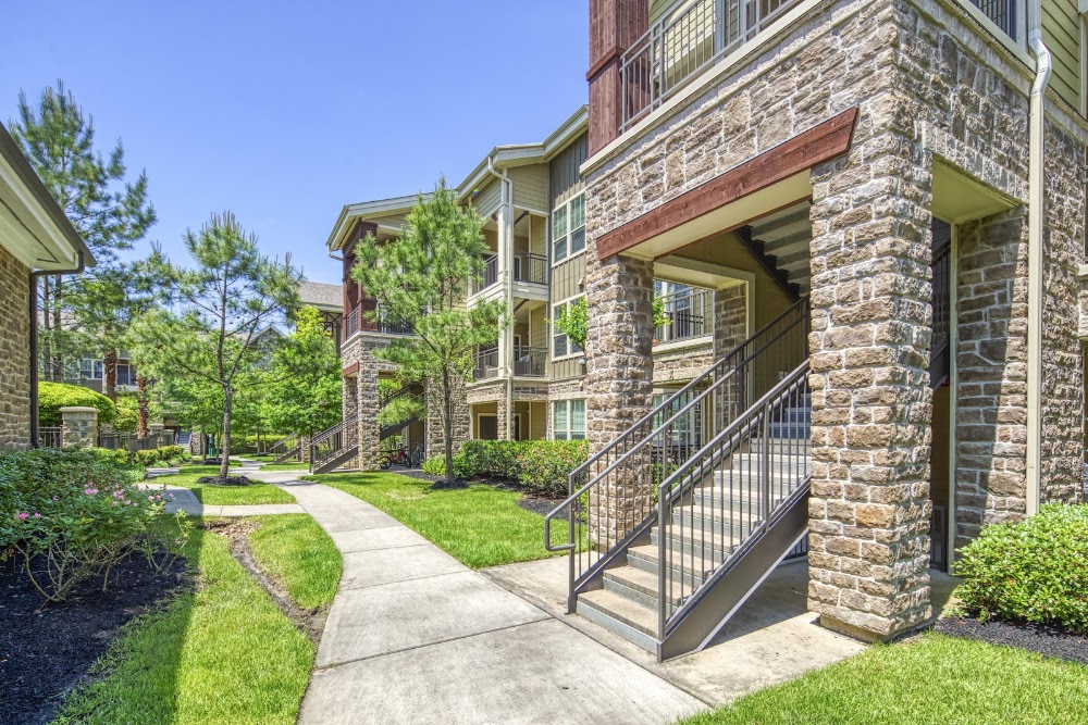 The Woodlands Lodge Apartments in The Woodlands
