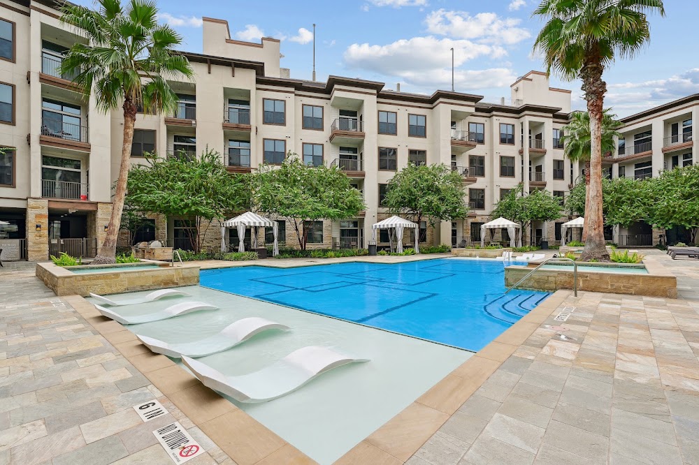 District 28 Apartments at the Med Center